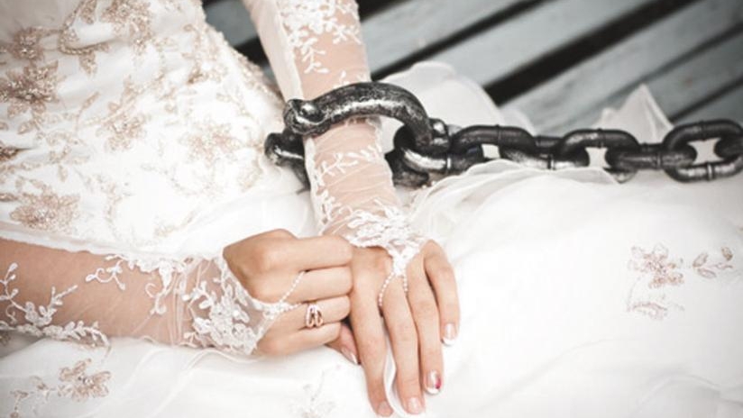 Bride with slave chain
                            handcuff